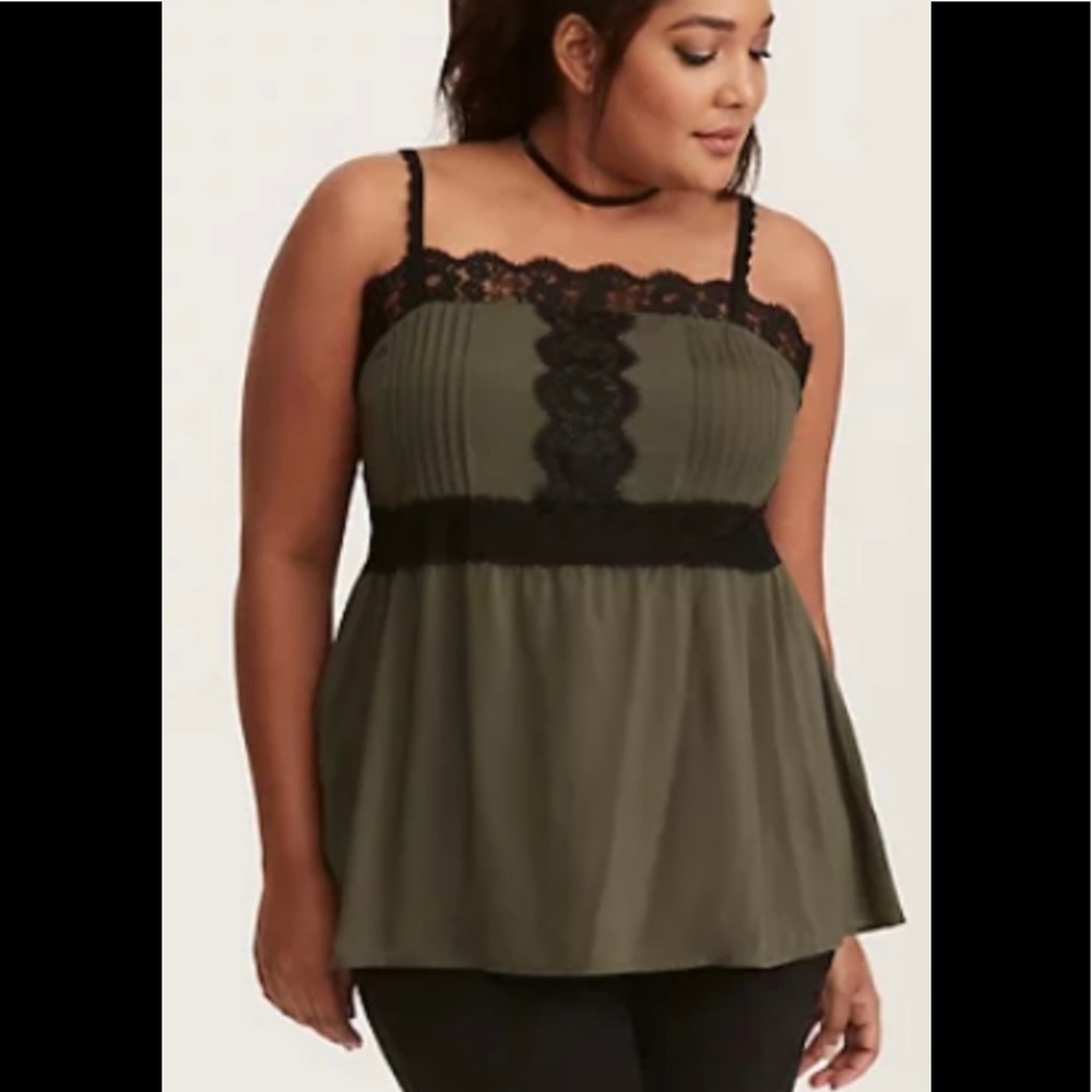 Torrid green black lace cami tank Sz 0 L/XL